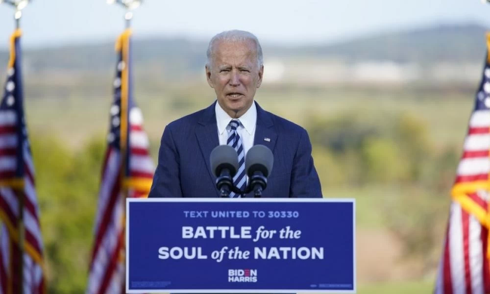 Ευρωπαϊκή δημοσκόπηση: Η πλειονότητα των πολιτών προτιμούν Μπάιντεν